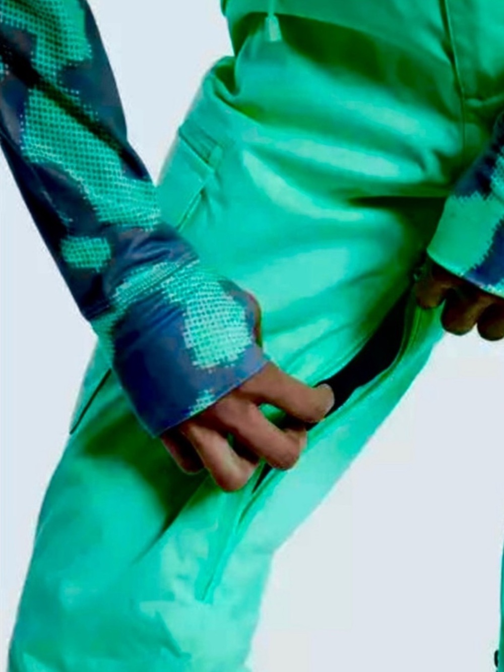 NWOT Burton Da Nang White Collection Snowboard Ski Pants~Mint Green
